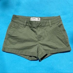 Abercrombie olive shorts